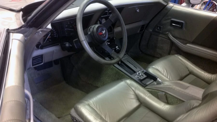 1982 Chevrolet Corvette C3 - Image 5 of 12