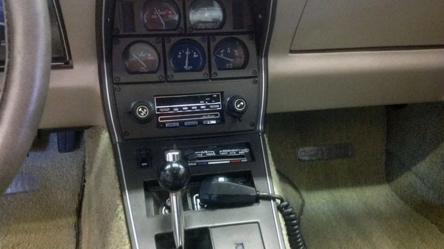 1982 Chevrolet Corvette C3 - Image 8 of 12