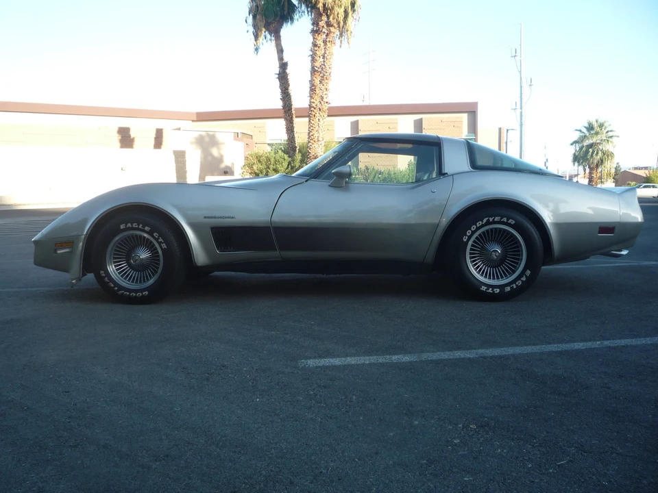 1982 Chevrolet Corvette C3 - Image 21 of 31