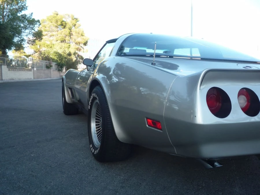 1982 Chevrolet Corvette C3 - Image 8 of 10