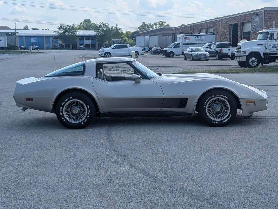 1982 Chevrolet Corvette C3 - Image 15 of 21