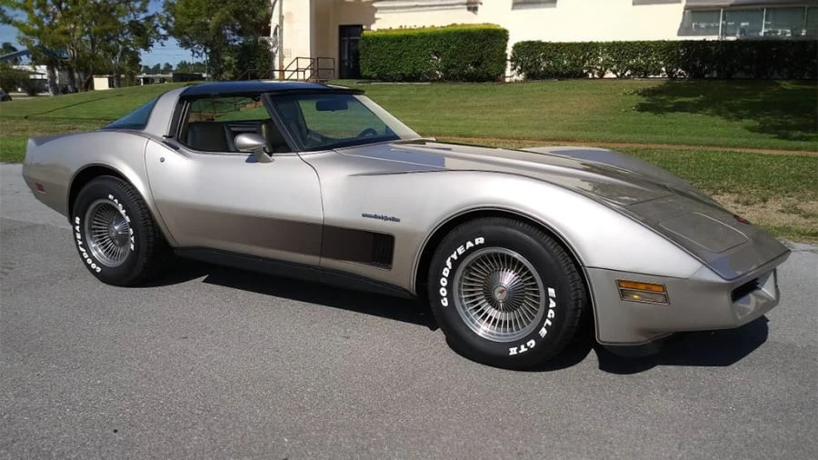 1982 Chevrolet Corvette C3 - Image 2 of 2