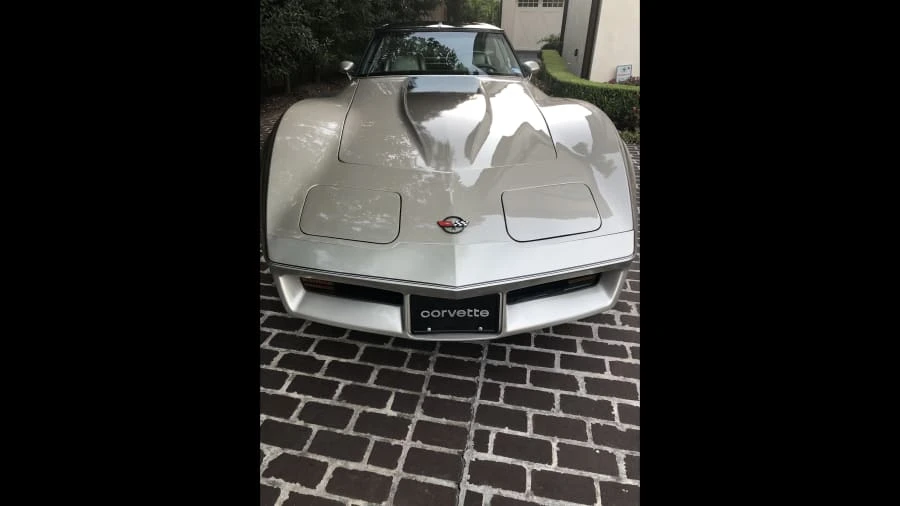 1982 Chevrolet Corvette C3 - Image 5 of 9
