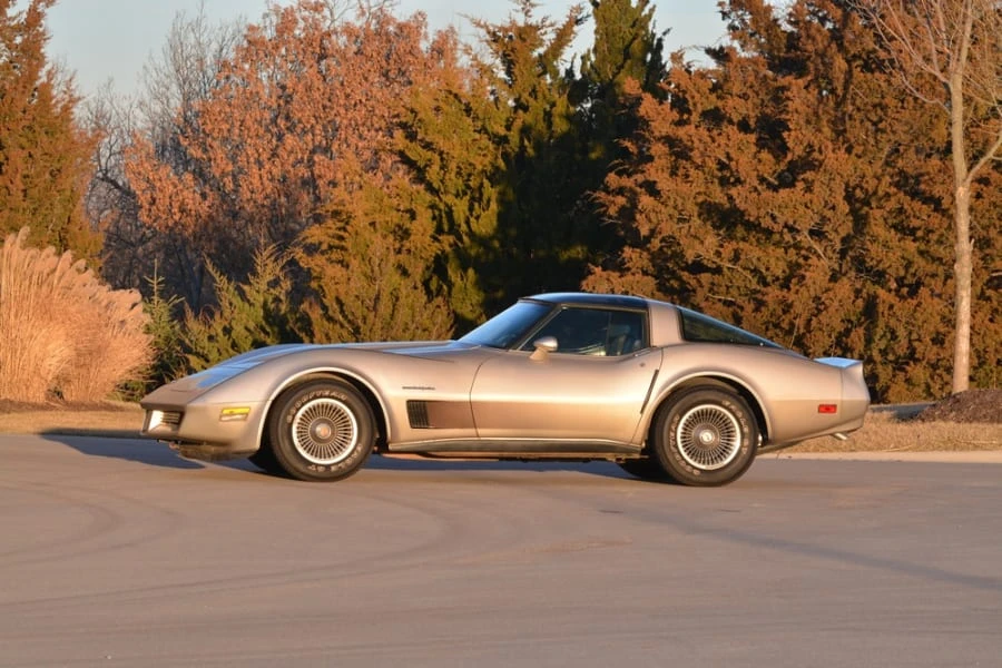 1982 Chevrolet Corvette C3 - Image 2 of 12