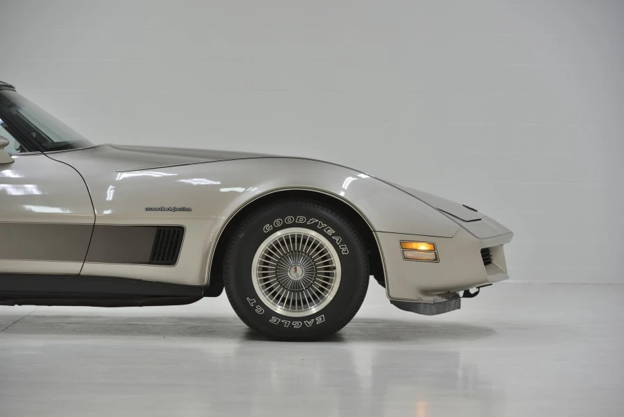 1982 Chevrolet Corvette C3 - Image 10 of 31