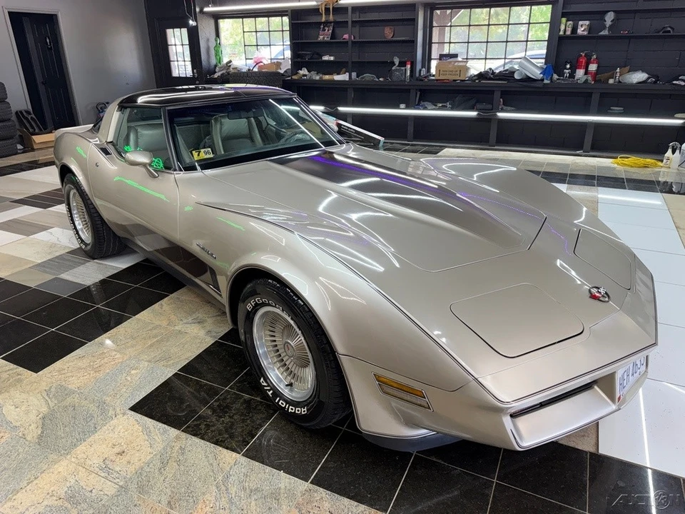 1982 Chevrolet Corvette C3 - Image 6 of 12