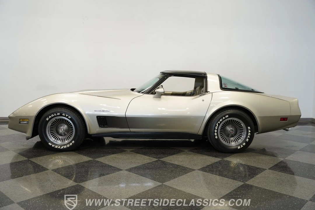 1982 Chevrolet Corvette C3 - Image 7 of 21