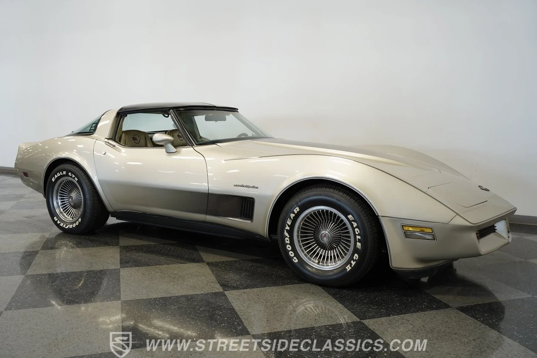 1982 Chevrolet Corvette C3 - Image 15 of 21