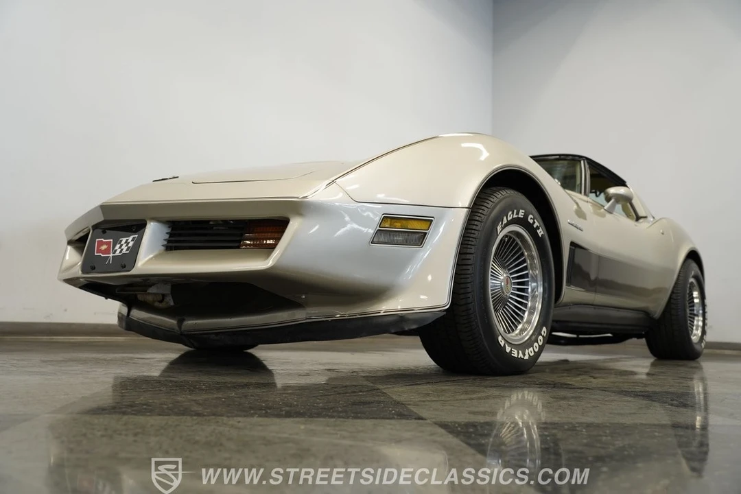 1982 Chevrolet Corvette C3 - Image 20 of 21