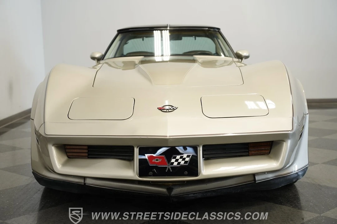 1982 Chevrolet Corvette C3 - Image 17 of 21