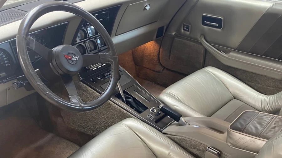 1982 Chevrolet Corvette C3 - Image 3 of 10