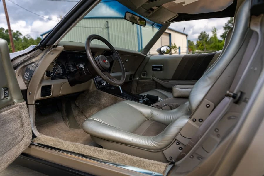 1982 Chevrolet Corvette C3 - Image 21 of 30