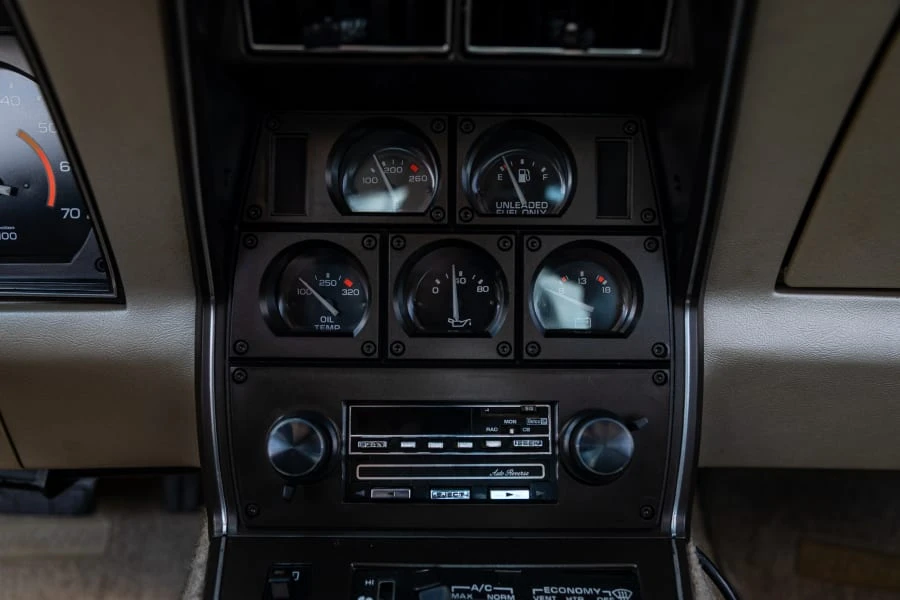 1982 Chevrolet Corvette C3 - Image 25 of 30