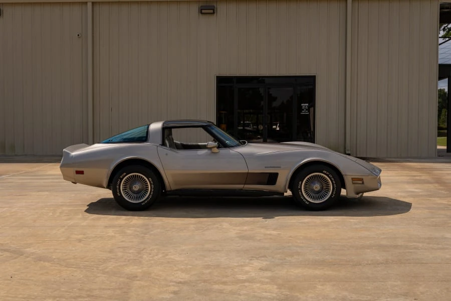 1982 Chevrolet Corvette C3 - Image 2 of 30
