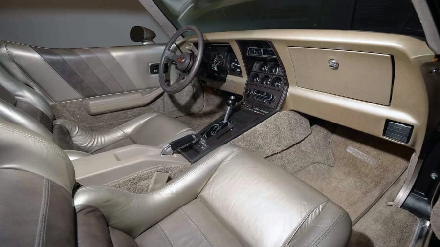 1982 Chevrolet Corvette C3 - Image 5 of 12