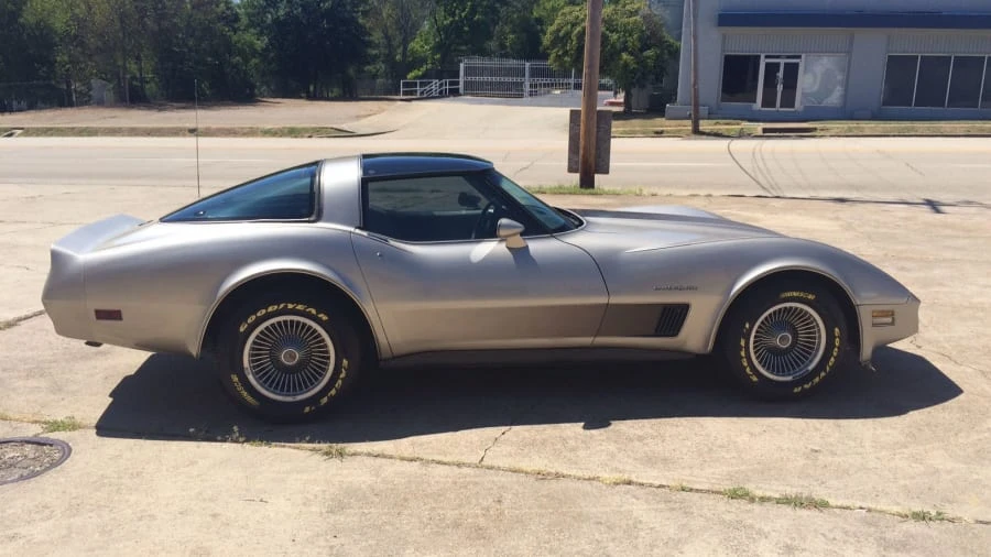 1982 Chevrolet Corvette C3 - Image 7 of 8