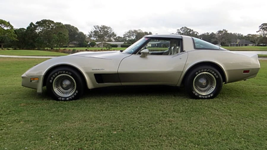 1982 Chevrolet Corvette C3 - Image 2 of 7