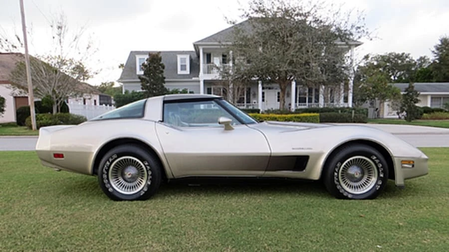 1982 Chevrolet Corvette C3 - Image 6 of 7