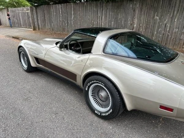 1982 Chevrolet Corvette C3 - Image 2 of 18