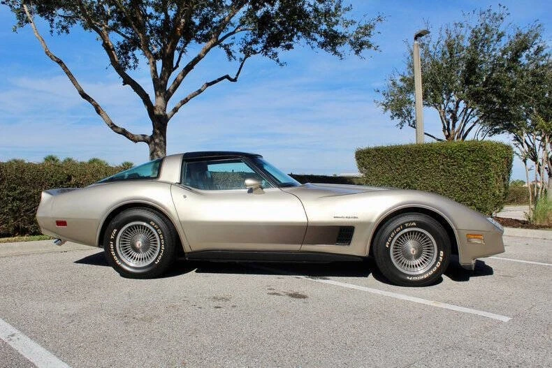 1982 Chevrolet Corvette C3 - Image 2 of 12