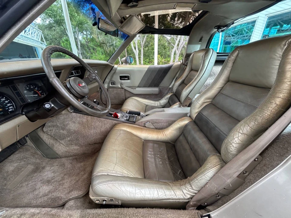 1982 Chevrolet Corvette C3 - Image 13 of 21