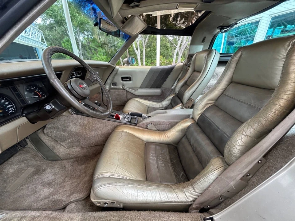 1982 Chevrolet Corvette C3 - Image 13 of 21