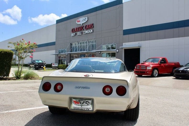 1982 Chevrolet Corvette C3 - Image 12 of 31