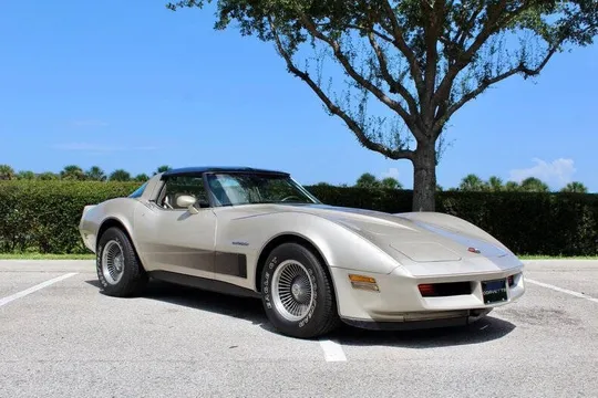 1982 Chevrolet Corvette Collector Edition 2dr Hatchback