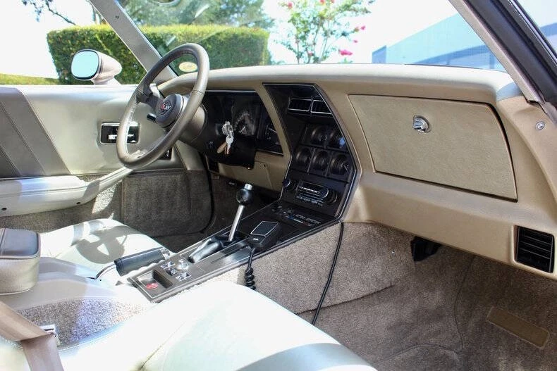 1982 Chevrolet Corvette C3 - Image 30 of 31