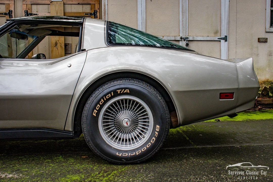 1982 Chevrolet Corvette C3 - Image 8 of 22