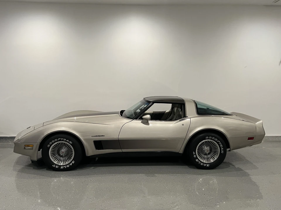 1982 Chevrolet Corvette C3 - Image 14 of 16