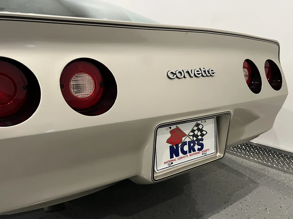 1982 Chevrolet Corvette C3 - Image 4 of 16