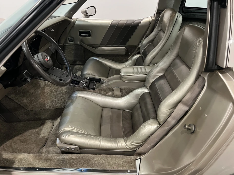 1982 Chevrolet Corvette C3 - Image 13 of 16