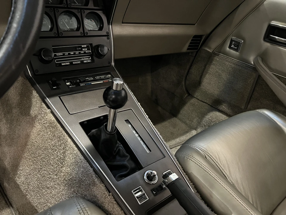 1982 Chevrolet Corvette C3 - Image 11 of 16