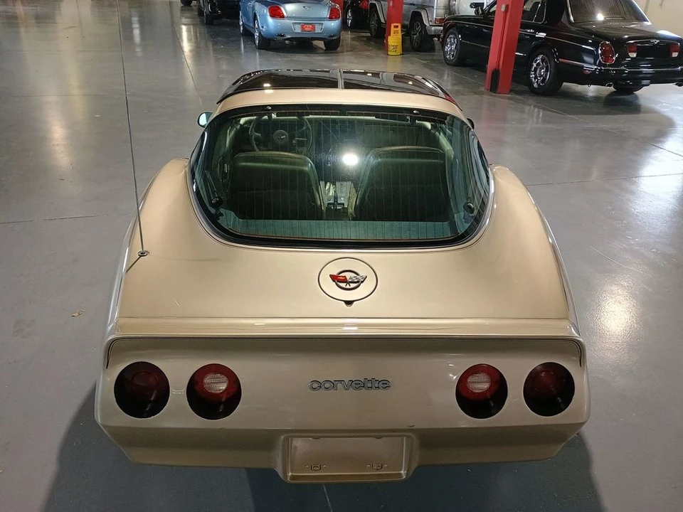 1982 Chevrolet Corvette C3 - Image 5 of 12
