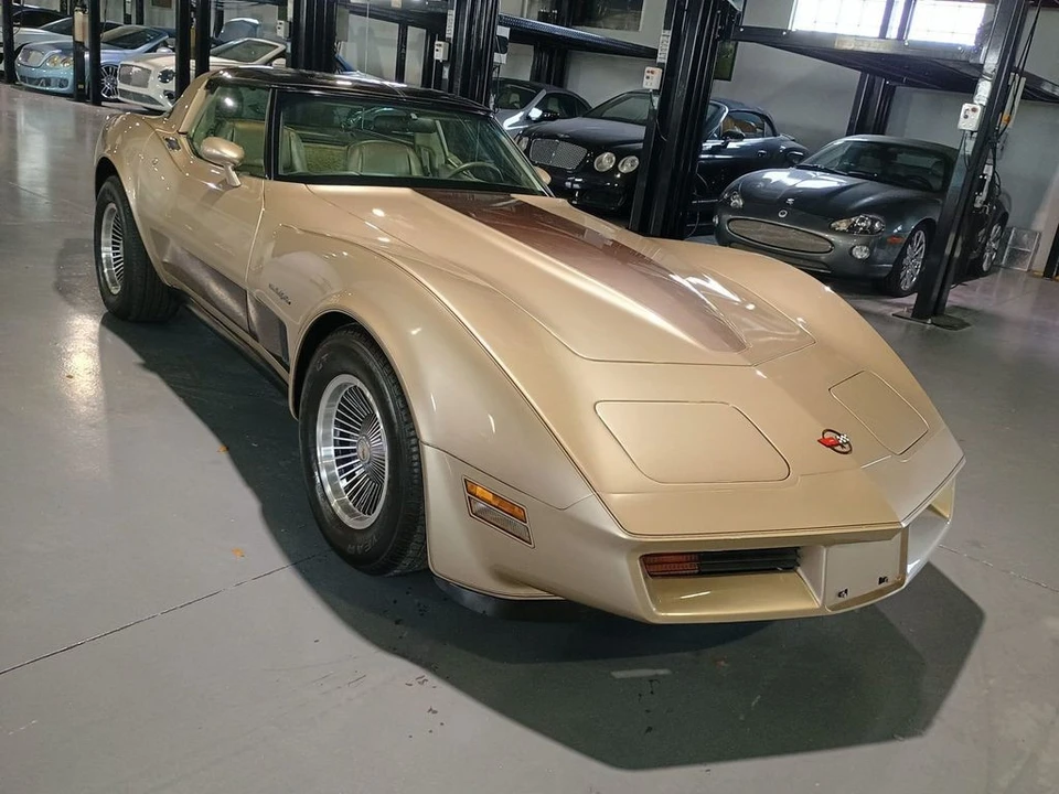 1982 Chevrolet Corvette C3 - Image 8 of 12