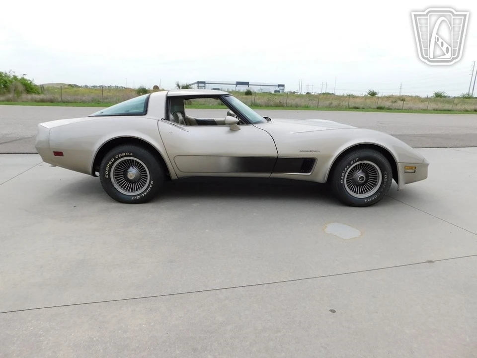 1982 Chevrolet Corvette C3 - Image 4 of 21