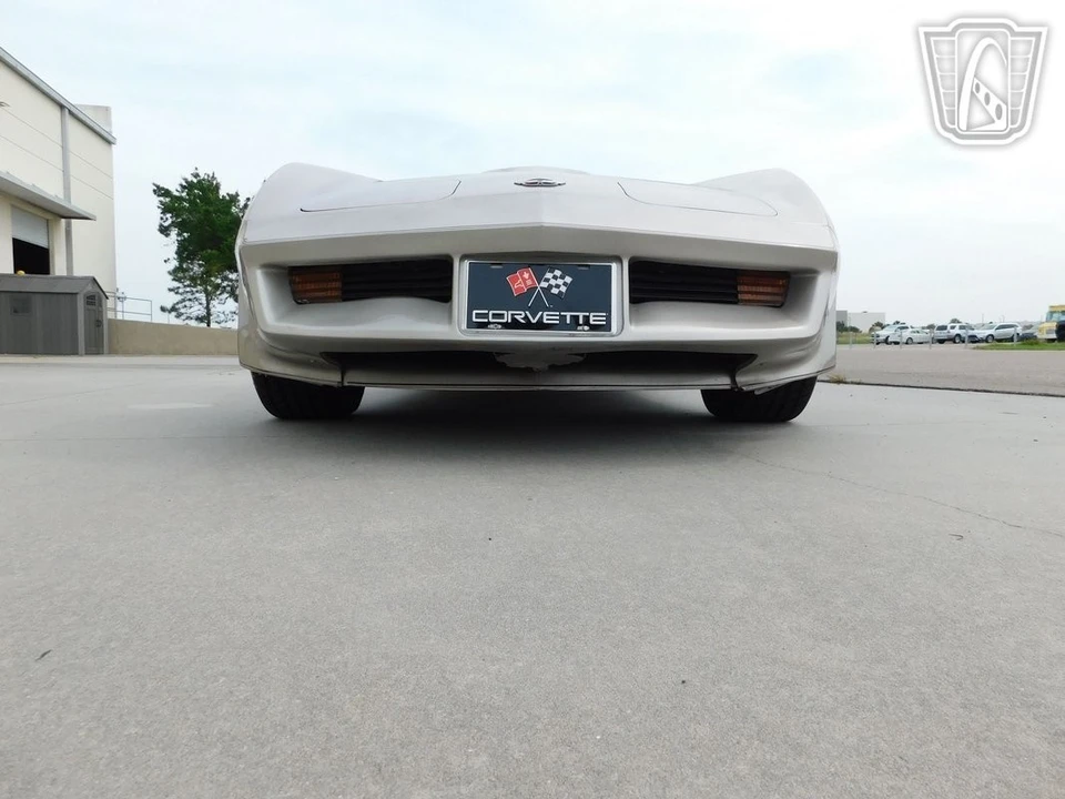 1982 Chevrolet Corvette C3 - Image 8 of 21
