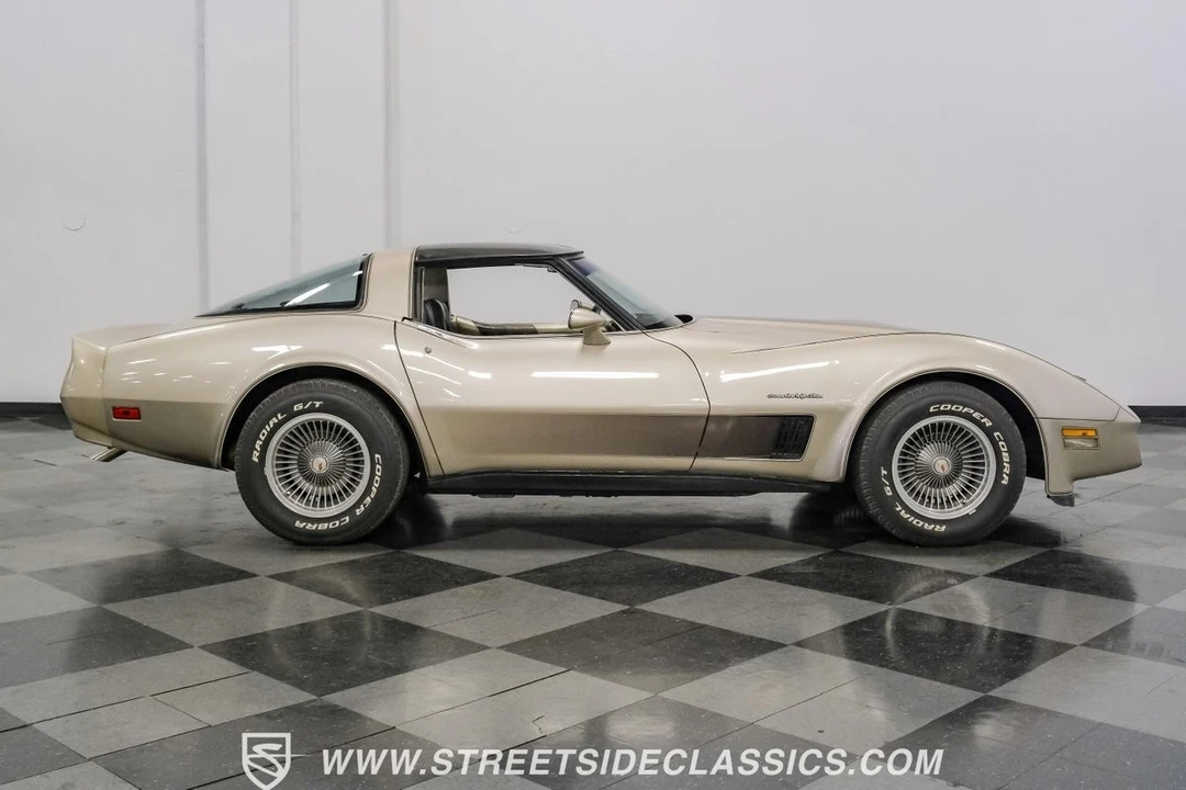 1982 Chevrolet Corvette C3 - Image 14 of 21