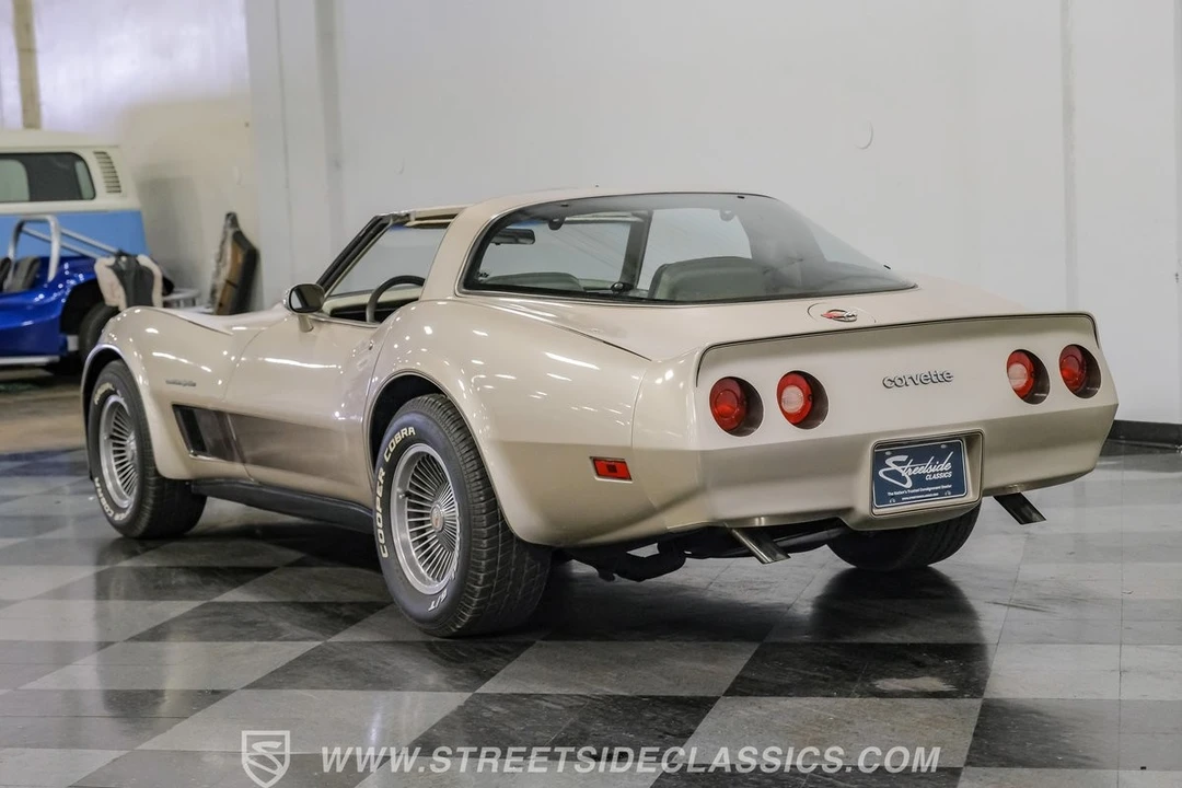 1982 Chevrolet Corvette C3 - Image 9 of 12