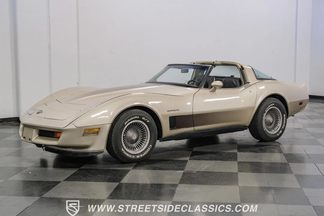 1982 Chevrolet Corvette C3 - Image 6 of 12
