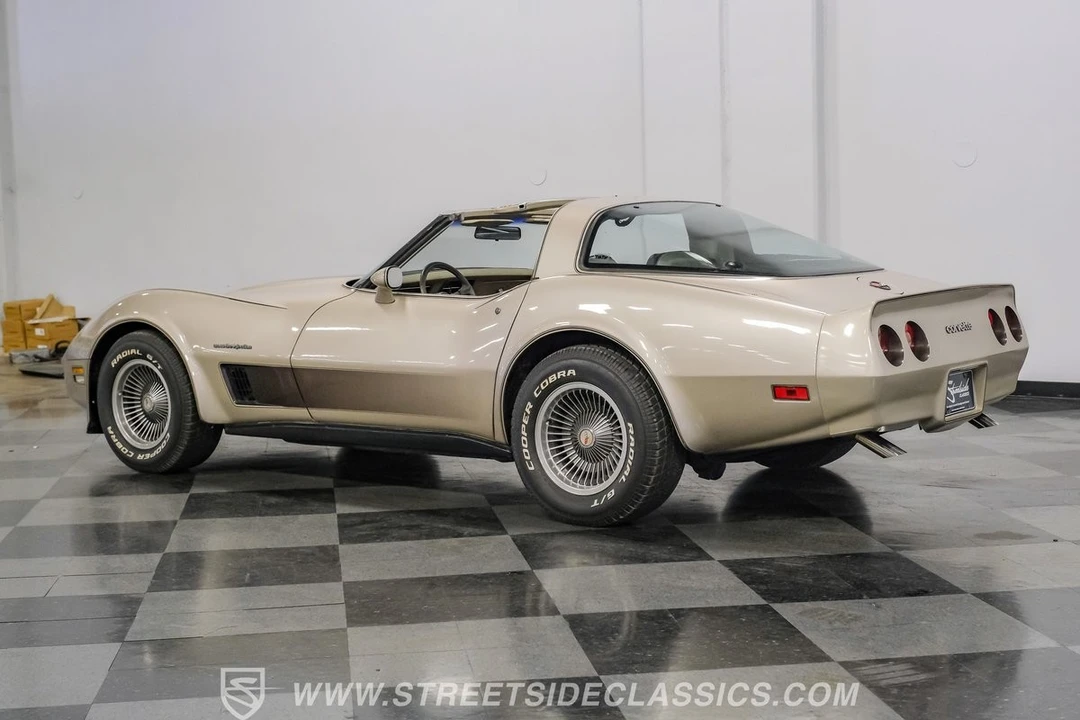 1982 Chevrolet Corvette C3 - Image 7 of 12