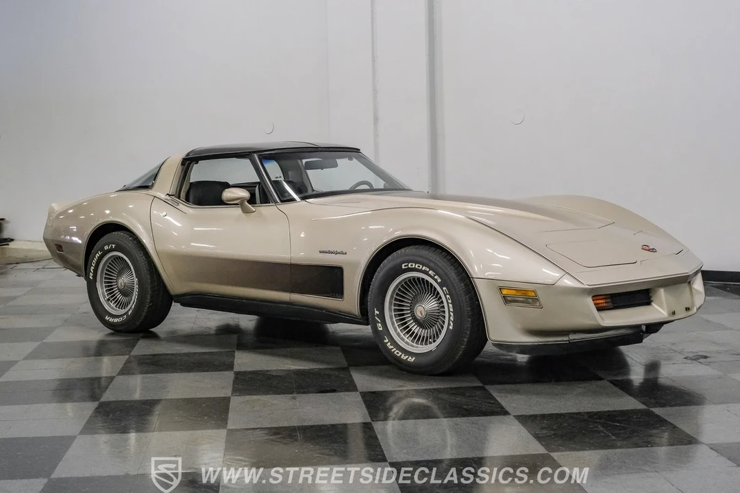 1982 Chevrolet Corvette C3 - Image 14 of 21