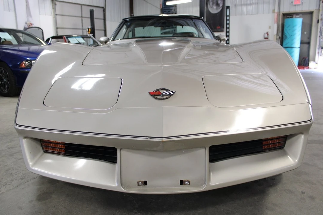 1982 Chevrolet Corvette C3 - Image 9 of 12