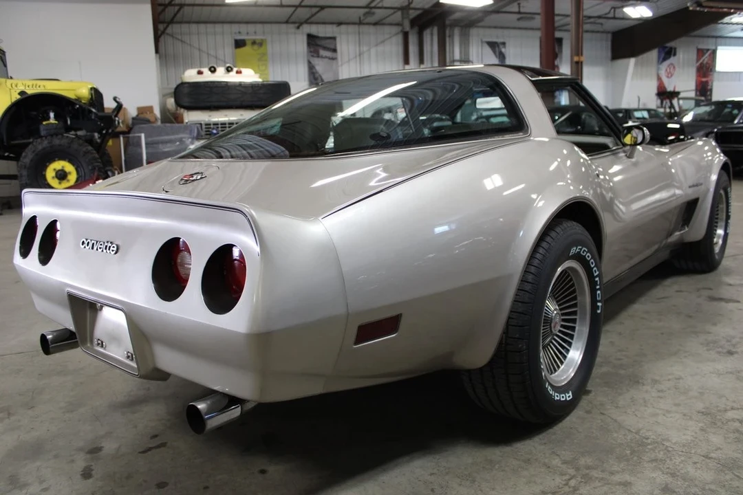 1982 Chevrolet Corvette C3 - Image 6 of 12