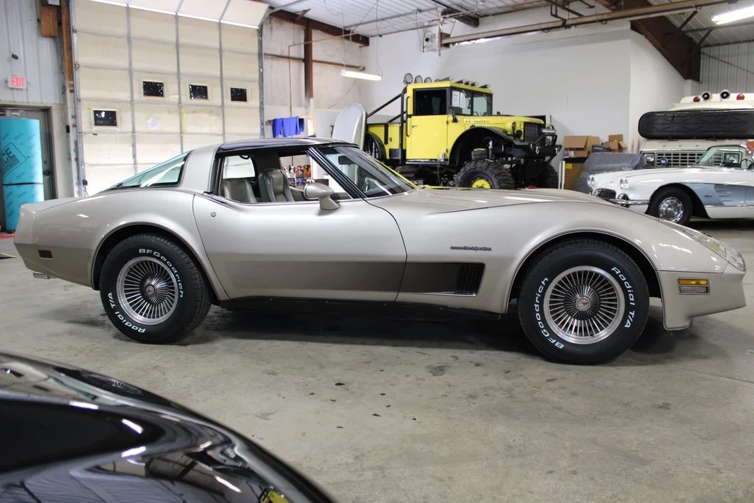 1982 Chevrolet Corvette C3 - Image 7 of 12