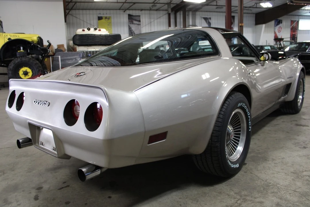 1982 Chevrolet Corvette C3 - Image 6 of 12