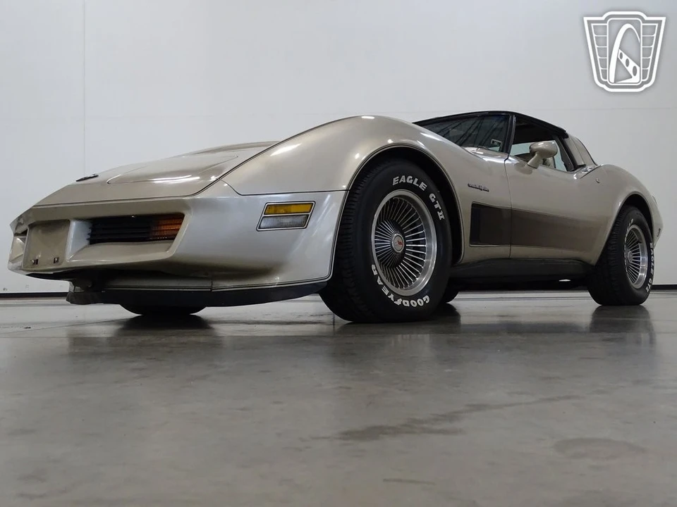 1982 Chevrolet Corvette C3 - Image 5 of 12