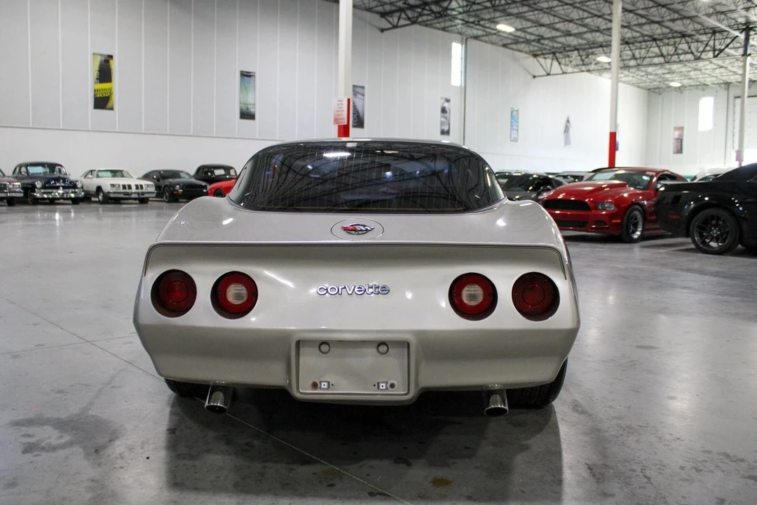 1982 Chevrolet Corvette C3 - Image 6 of 12