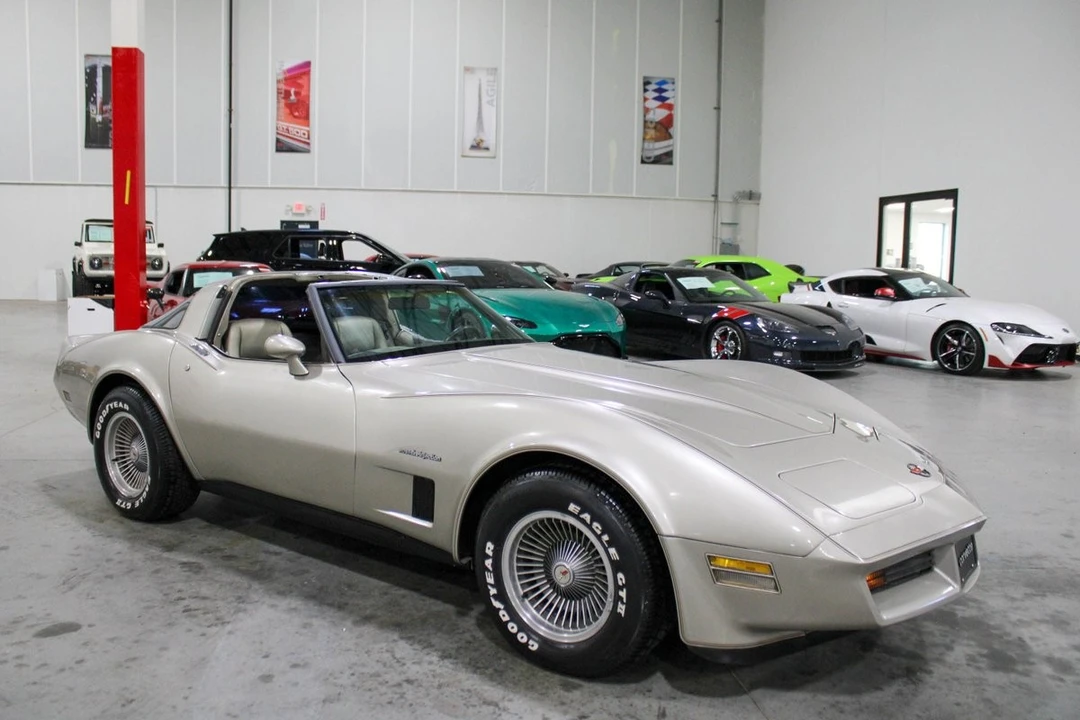 1982 Chevrolet Corvette C3 - Image 9 of 12